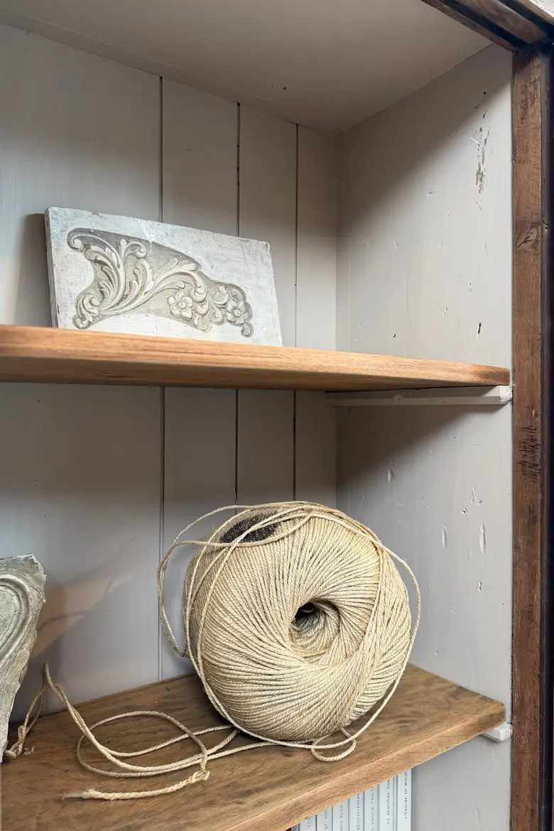 Ancienne vitrine de magasin – XIXe siècle