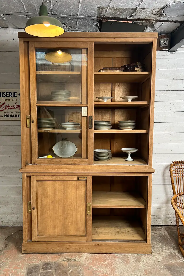 Ancienne vitrine de musée – Début XXe siècle