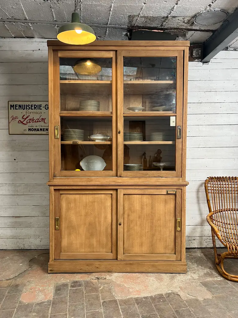 Ancienne vitrine de musée – Début XXe siècle
