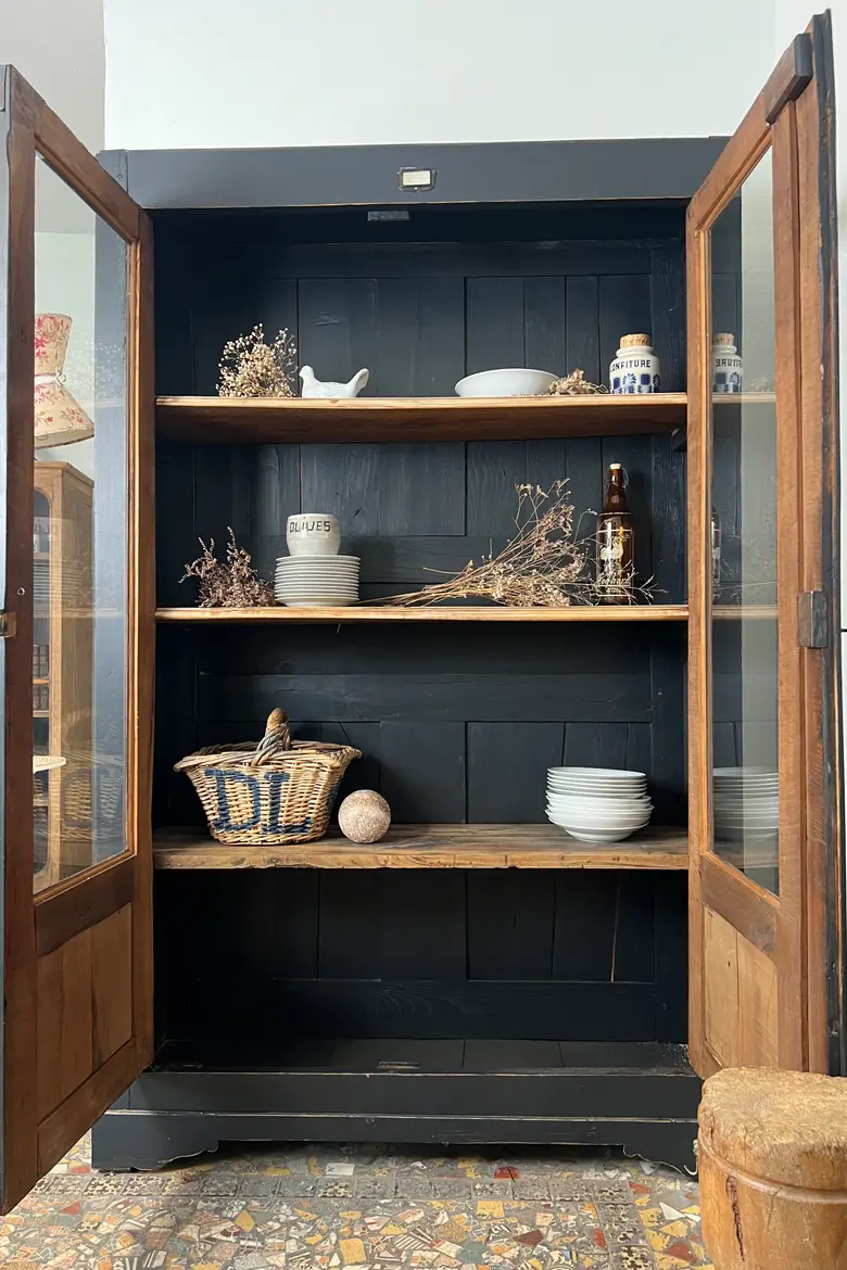 Ancienne vitrine d’école