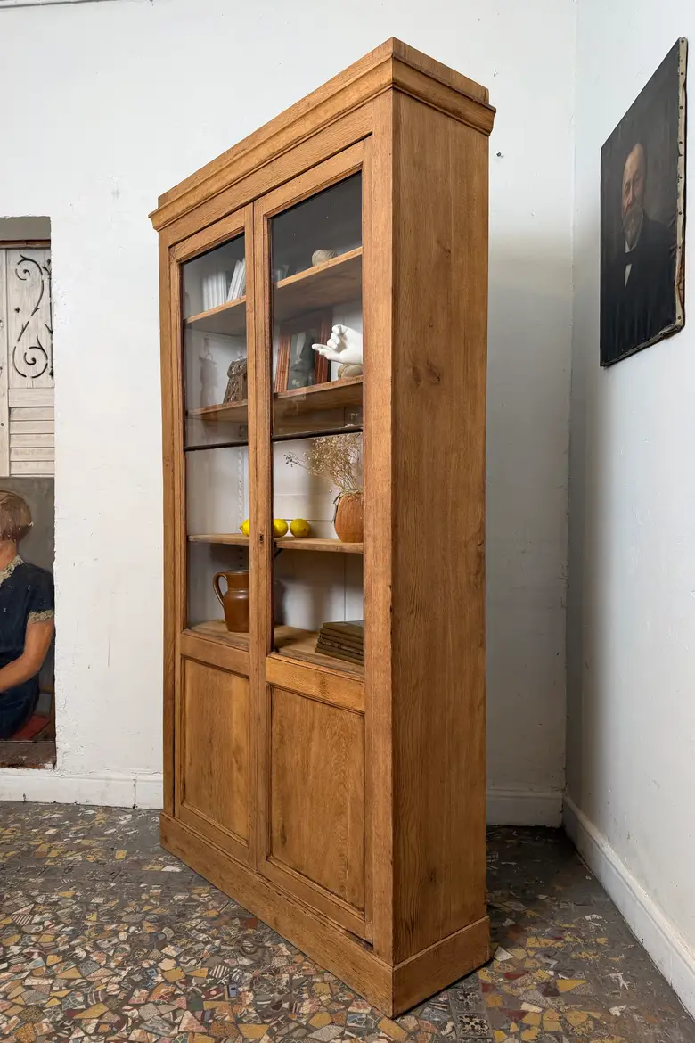 Ancienne vitrine en chêne – début XXe
