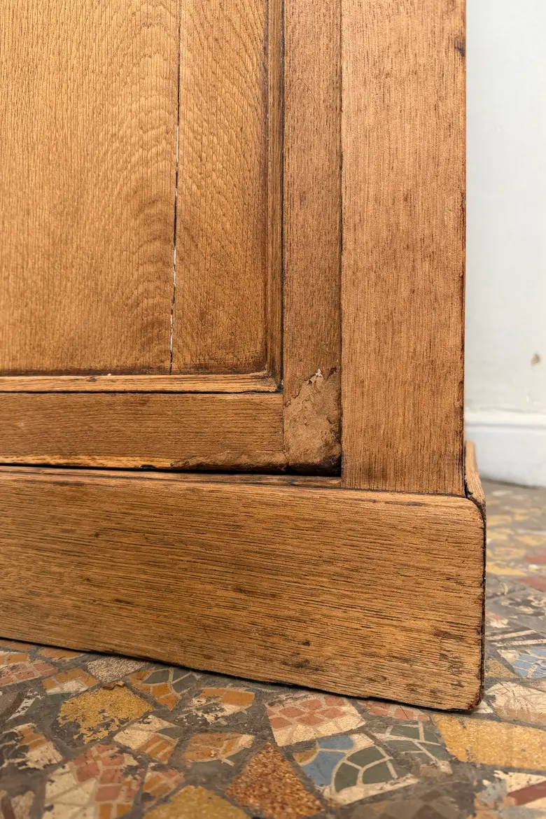 Ancienne vitrine en chêne – début XXe