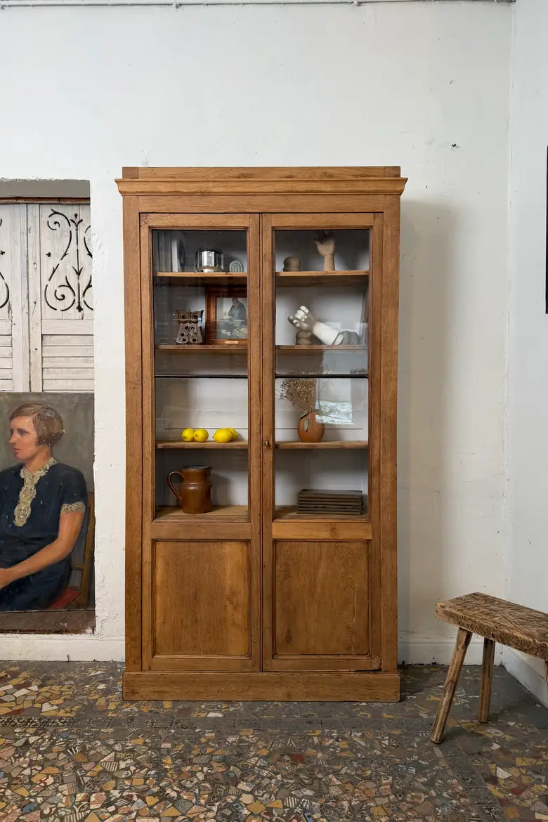 Ancienne vitrine en chêne – début XXe