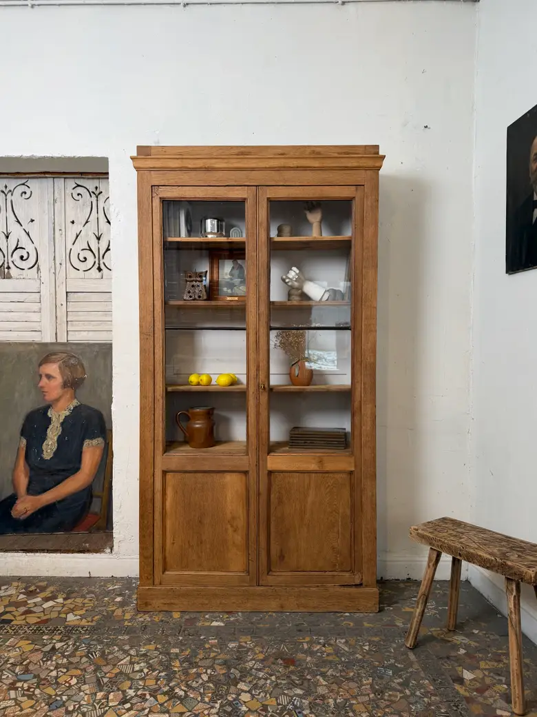Ancienne vitrine en chêne – début XXe