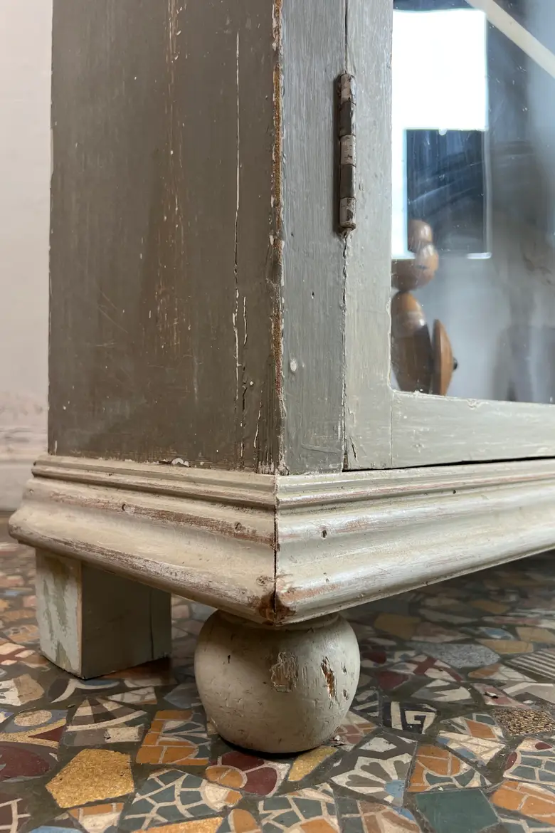 Ancienne vitrine en sapin – Début XXe