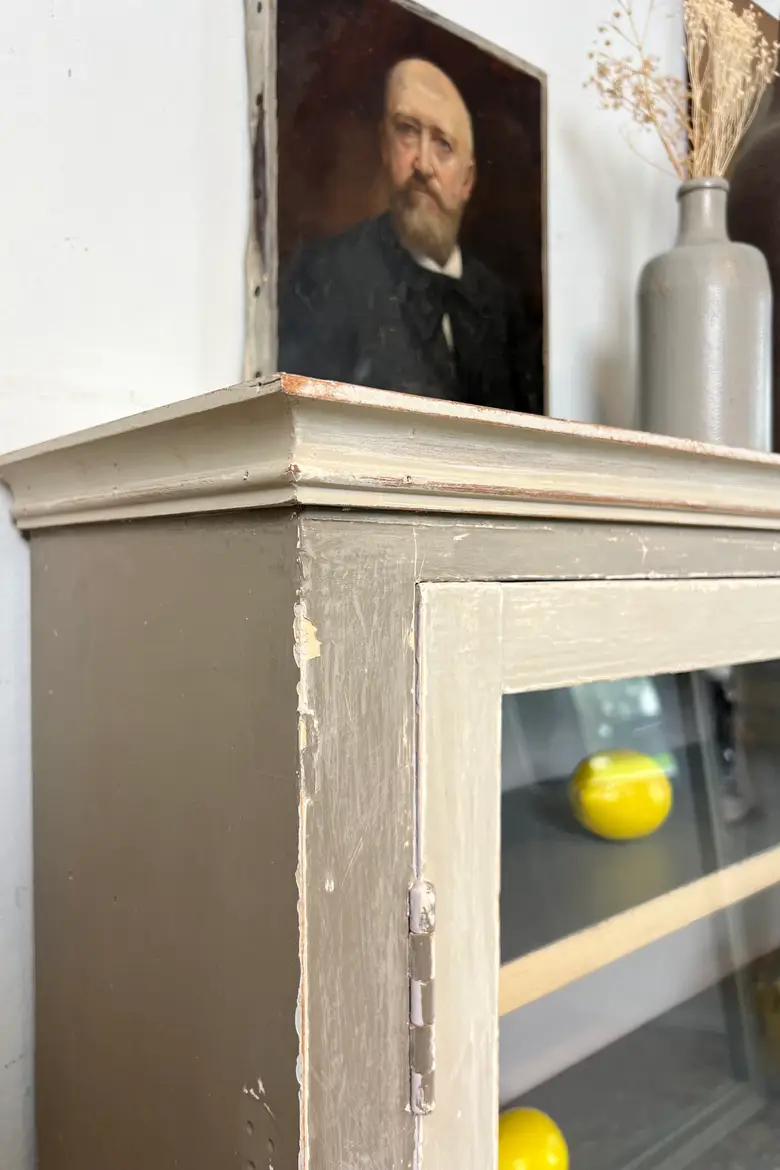 Ancienne vitrine en sapin – Début XXe