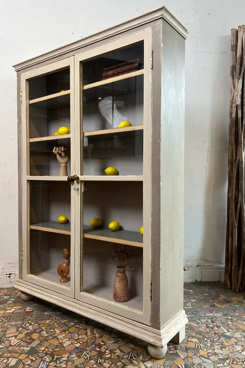 Ancienne vitrine en sapin – Début XXe
