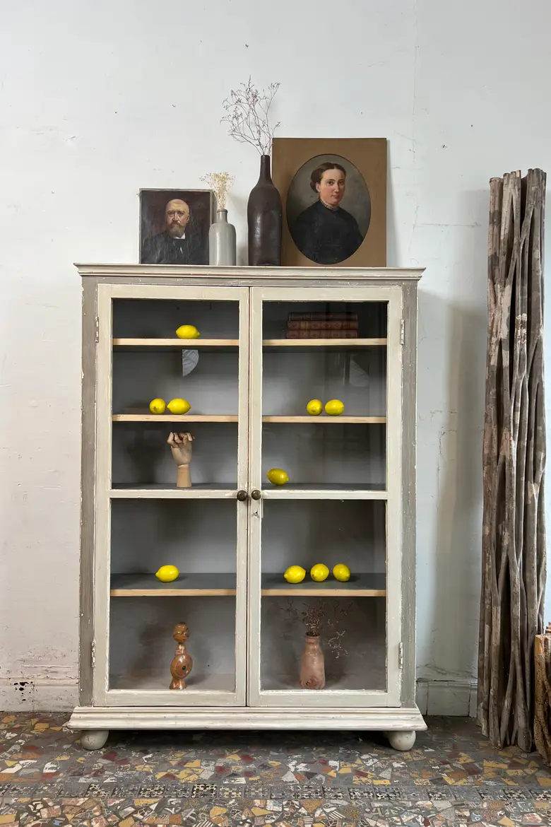 Ancienne vitrine en sapin – Début XXe