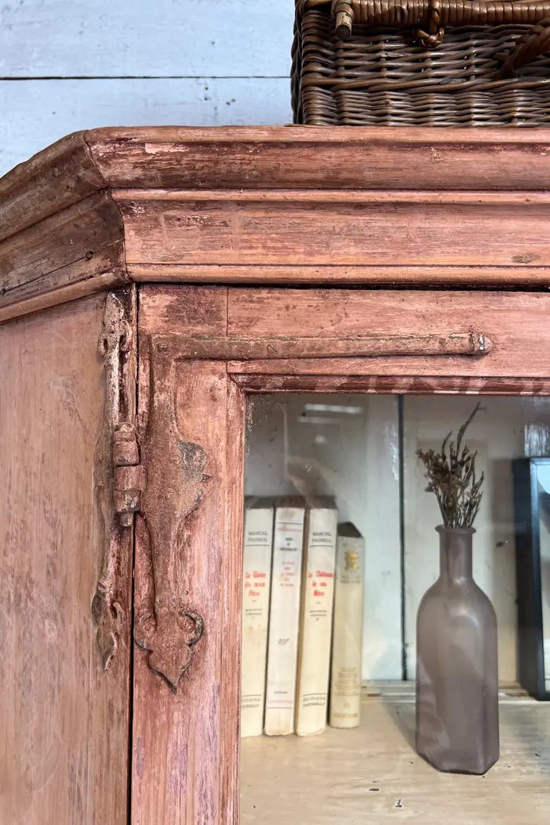 Ancienne vitrine XIXe siècle