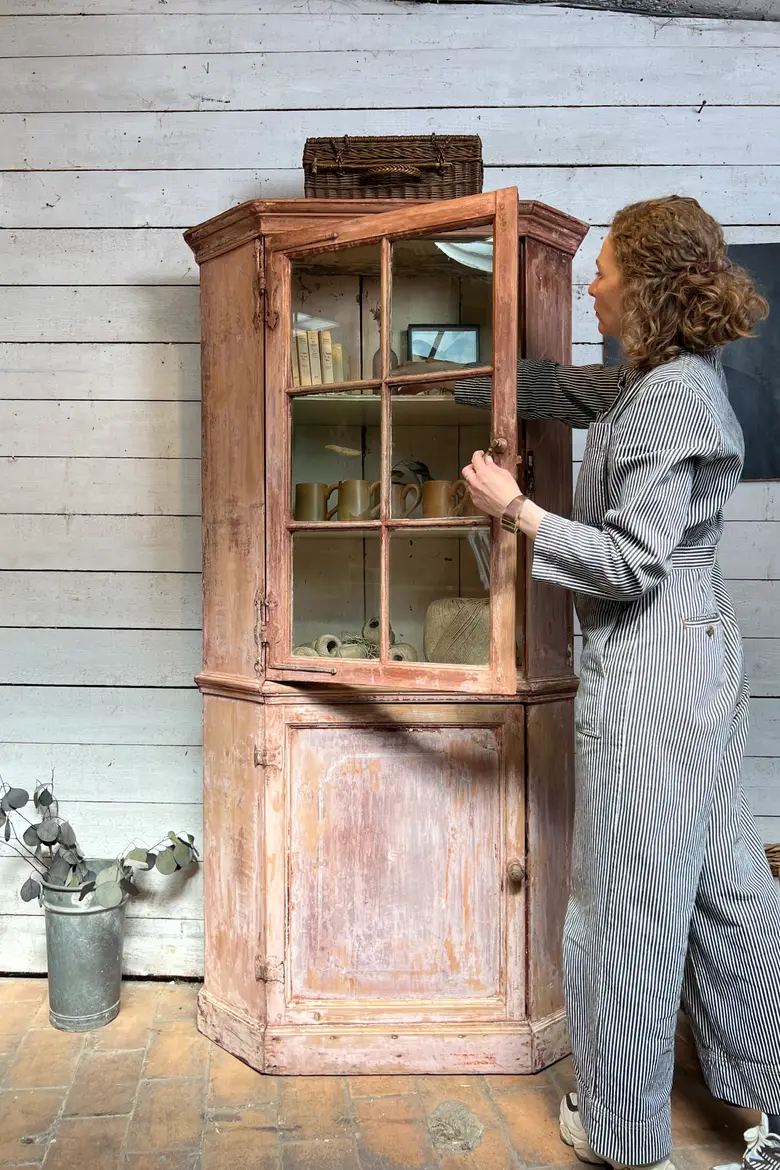 Ancienne vitrine XIXe siècle