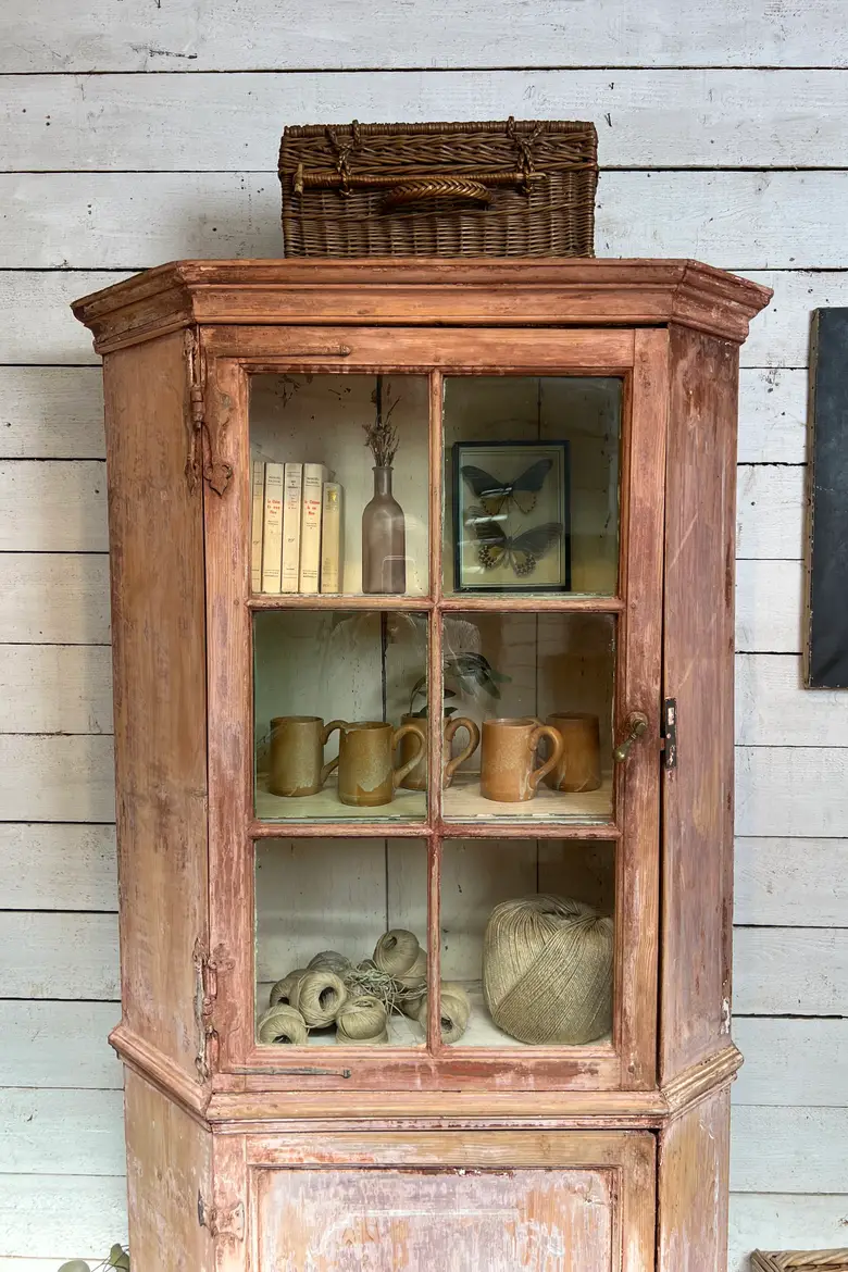 Ancienne vitrine XIXe siècle
