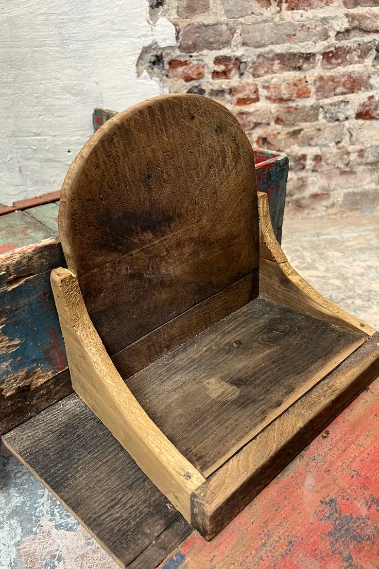 Ancienne voiture d’enfant