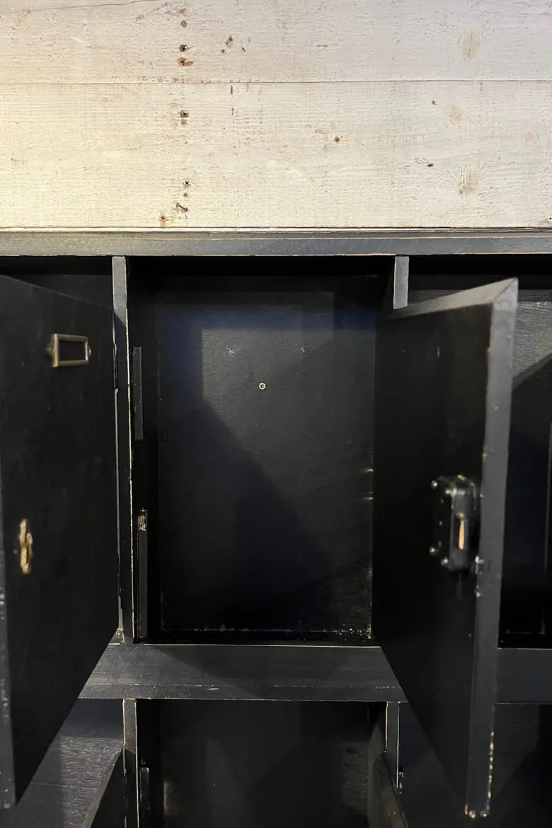 Anciennes boîtes aux lettres en bois Années 50