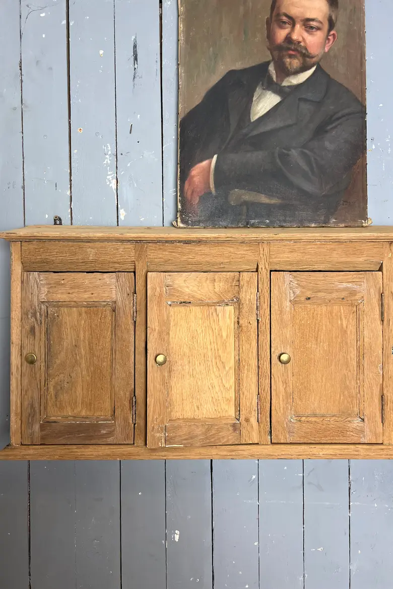 Anciennes boîtes aux lettres en chêne