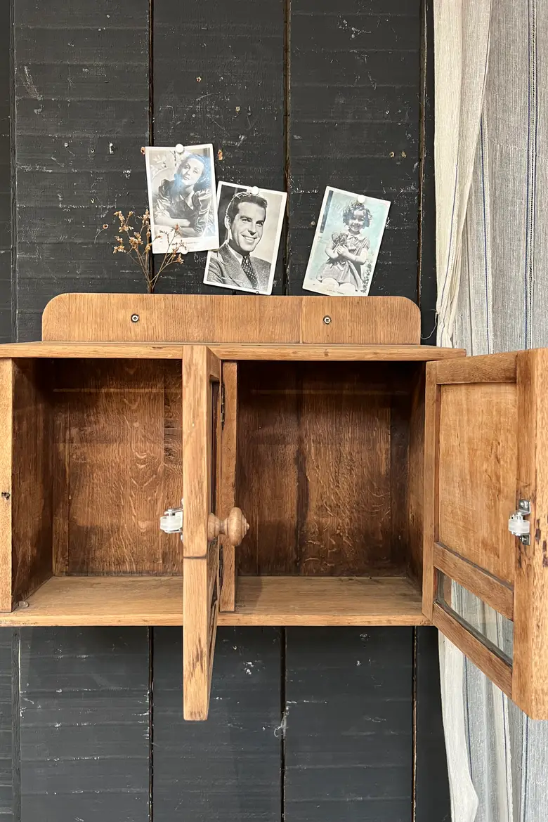 Anciennes boîtes aux lettres en chêne Début XXème
