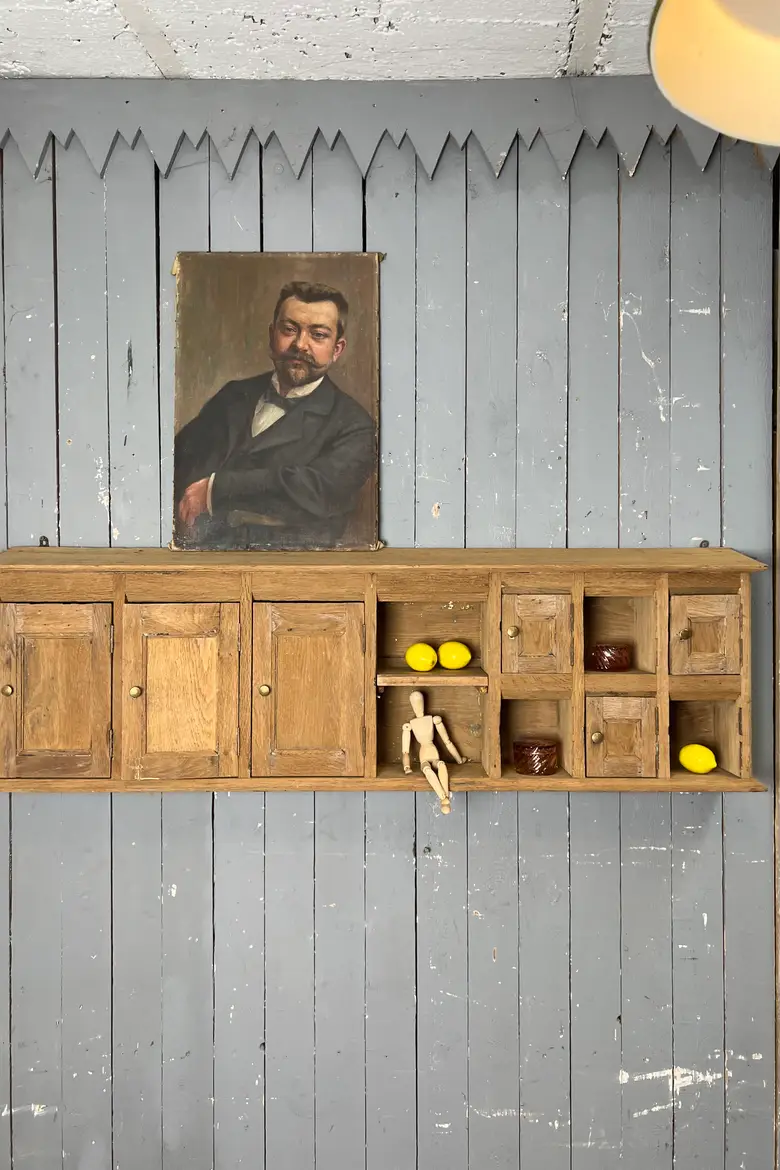 Anciennes boîtes aux lettres en chêne