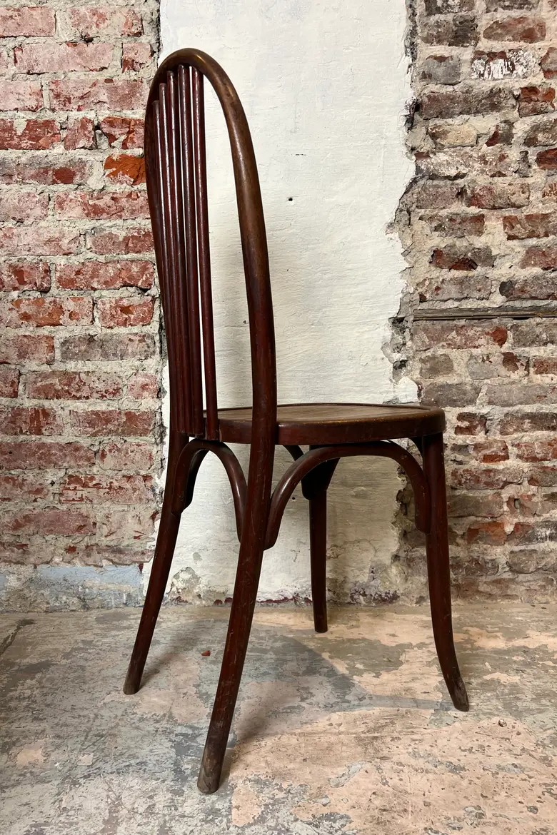 Anciennes chaises Baumann