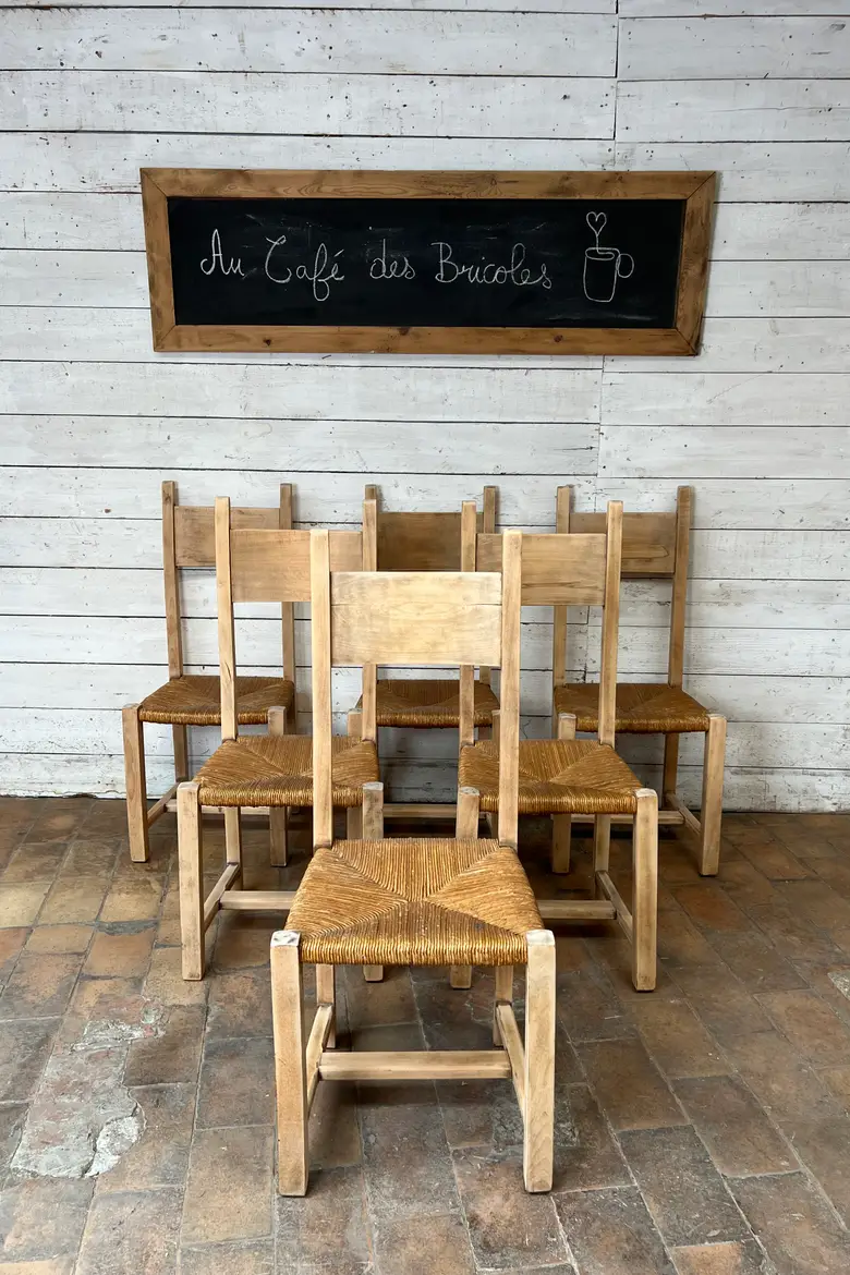 Anciennes chaises paillées