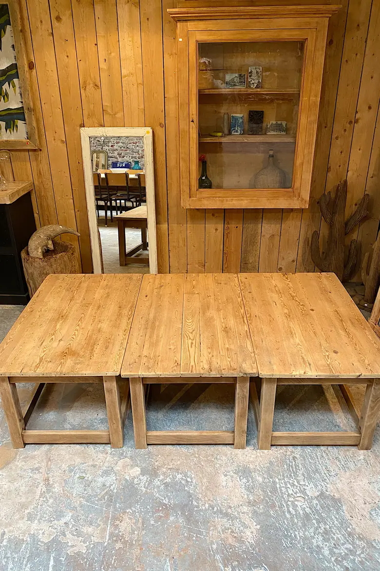 Anciennes tables de travail de sculpture en bois Début XXème