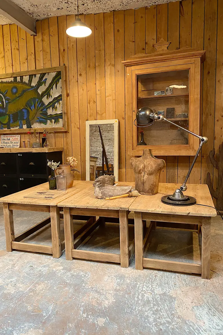 Anciennes tables de travail de sculpture en bois Début XXème