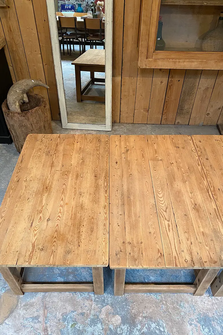 Anciennes tables de travail de sculpture en bois Début XXème