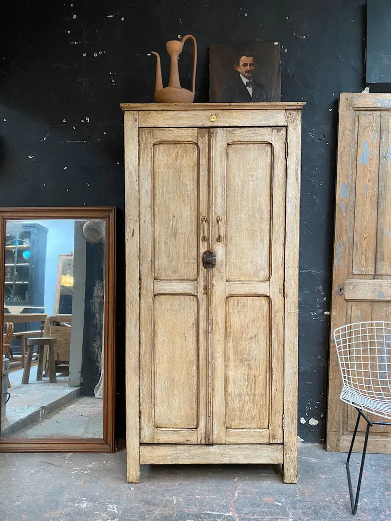 Armoire d’atelier en bois Début XXème