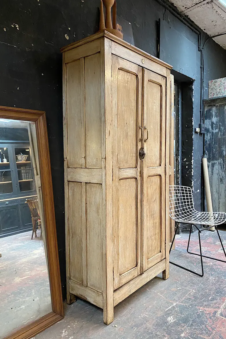 Armoire d’atelier en bois Début XXème