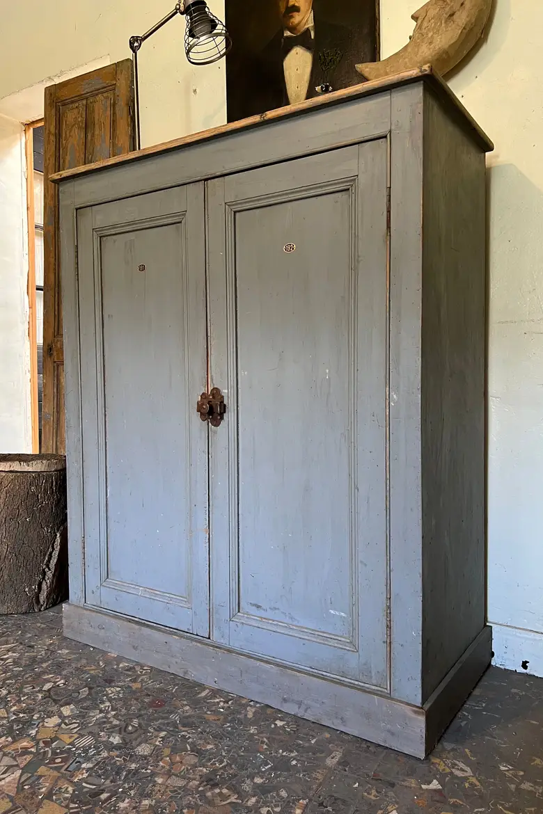 Armoire d’atelier en bois Début XXème