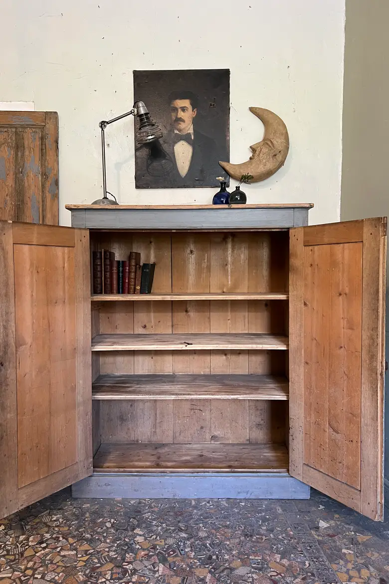 Armoire d’atelier en bois Début XXème