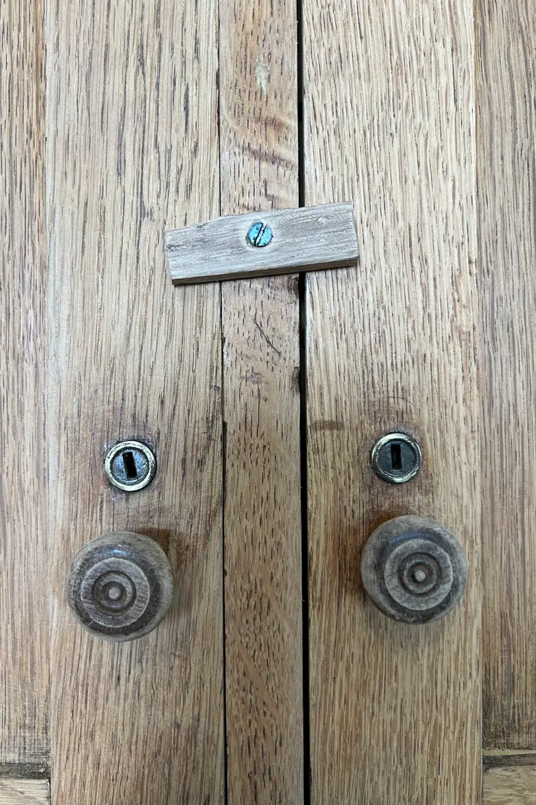 Armoire de notaire en chêne