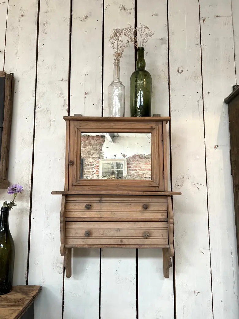 Armoire de toilette en bois Début XXème