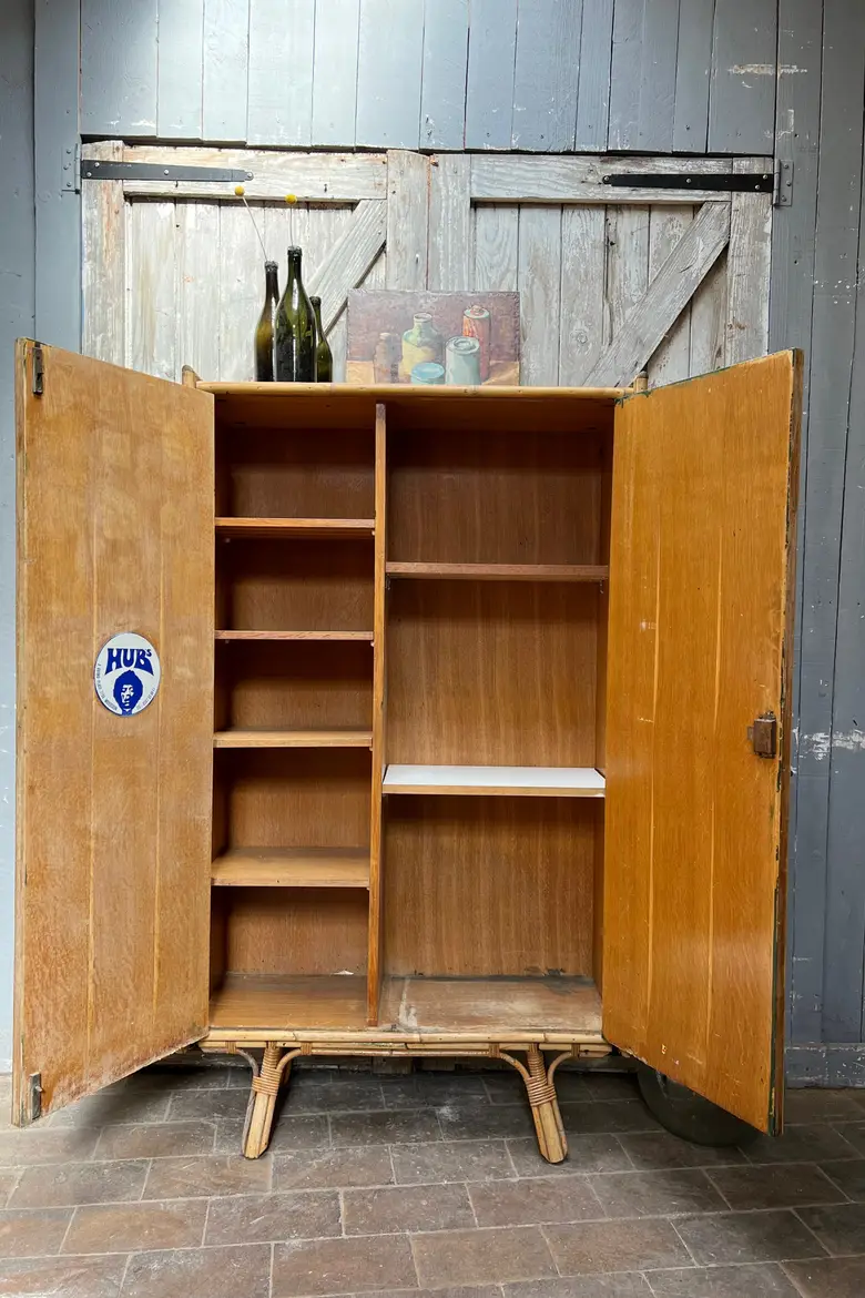Armoire en rotin vintage Années 50