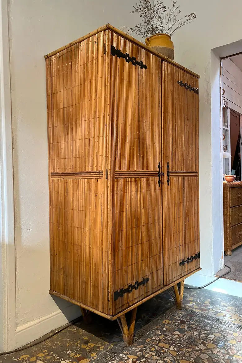 Armoire en rotin vintage Années 50 Audoux MINET
