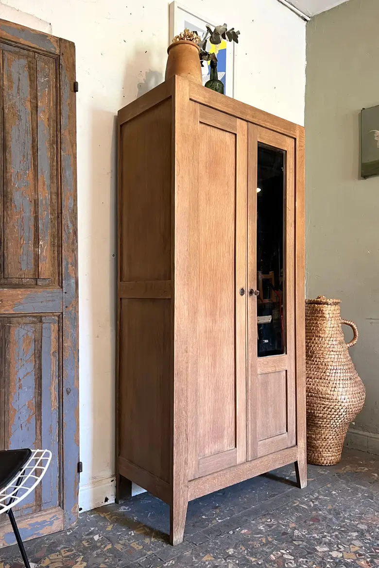 Armoire parisienne vitrée en chêne Années 50