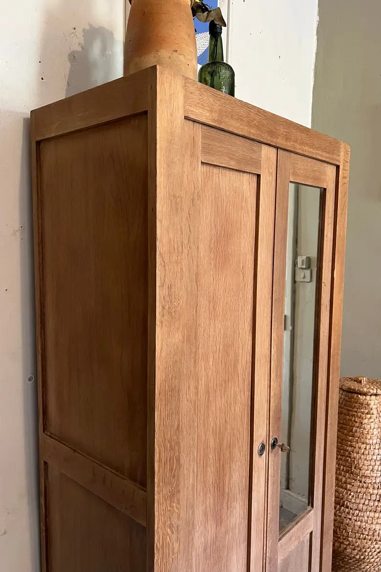 Armoire parisienne vitrée en chêne Années 50