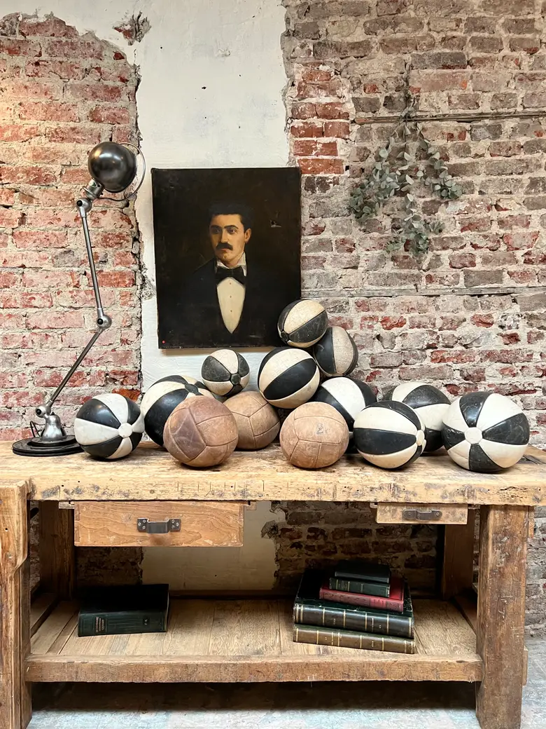 Ballons vintage Medecine ball en cuir