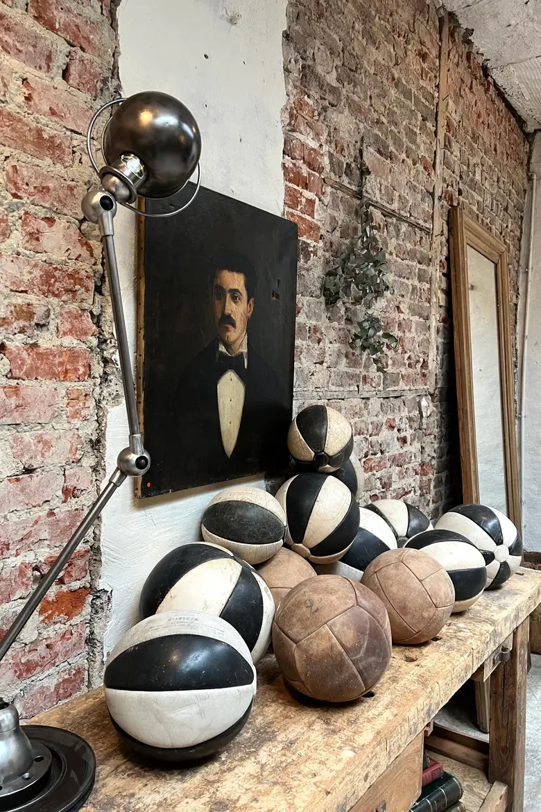 Ballons vintage Medecine ball en cuir
