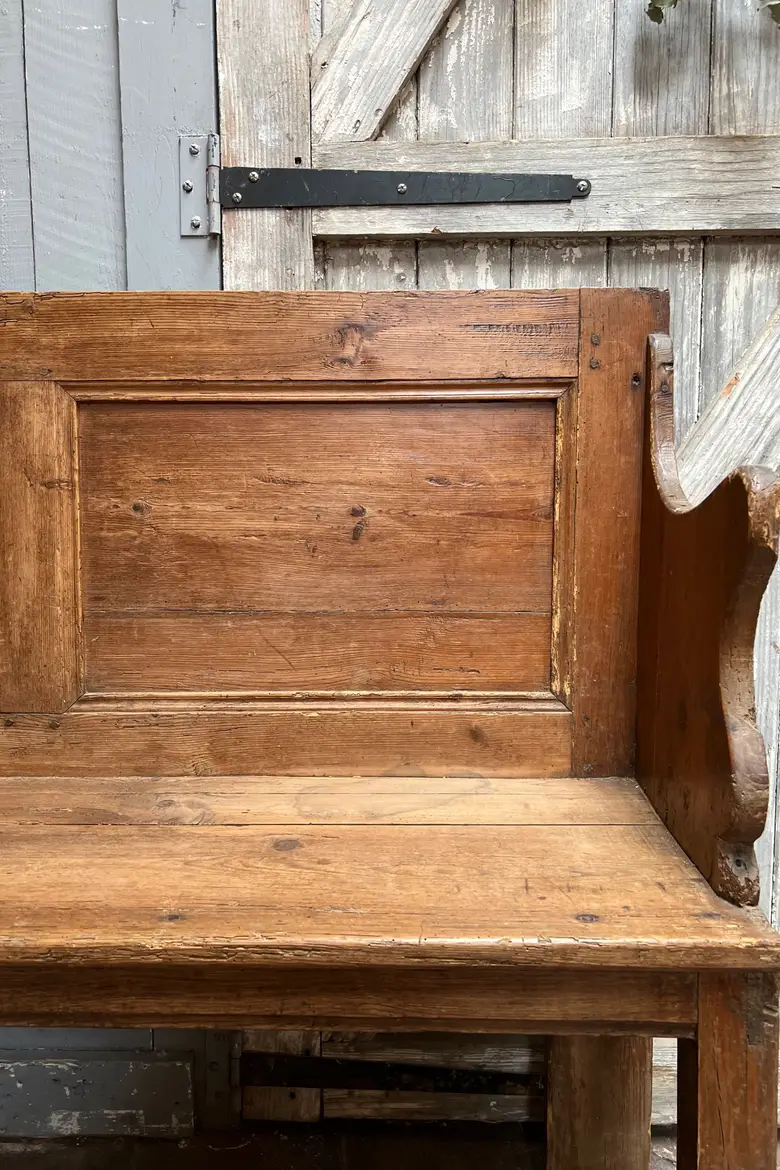Banc art populaire en sapin Début XXème