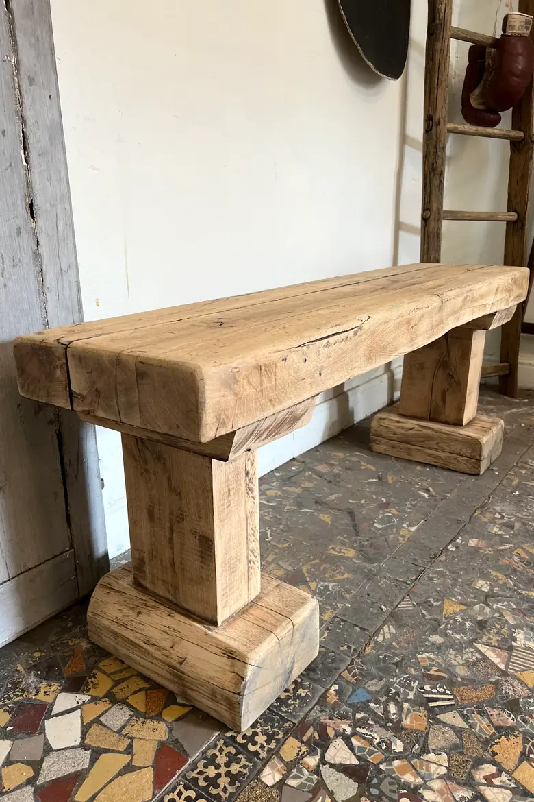 Banc brutaliste en chêne brut Début XXème