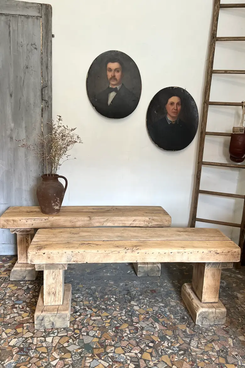 Banc brutaliste en chêne brut Début XXème