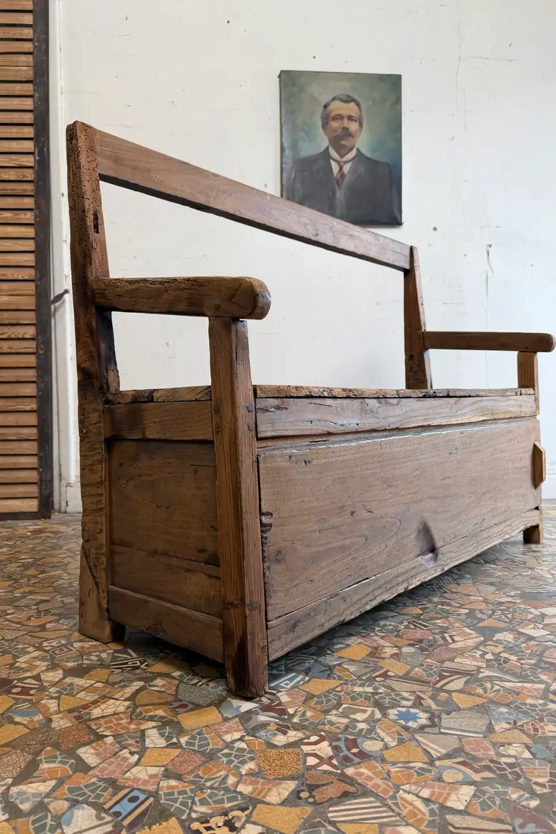 Banc-coffre ancien – XIXe siècle