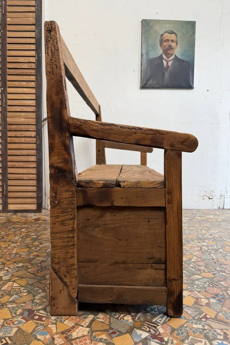 Banc-coffre ancien – XIXe siècle