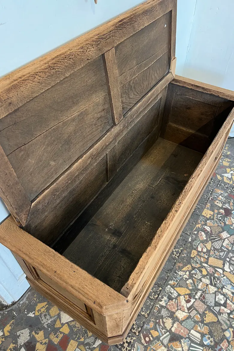 Banc coffre en chêne