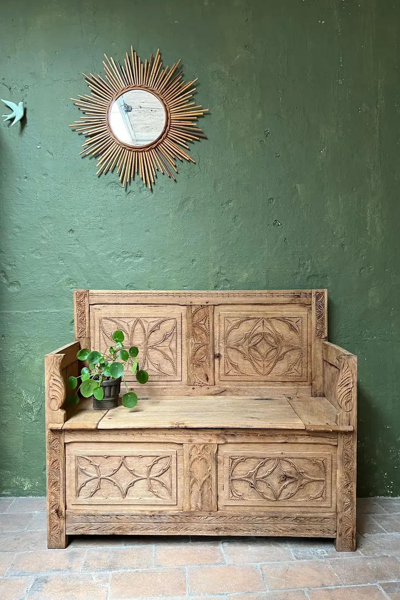 Banc coffre gothique en chêne XIXème
