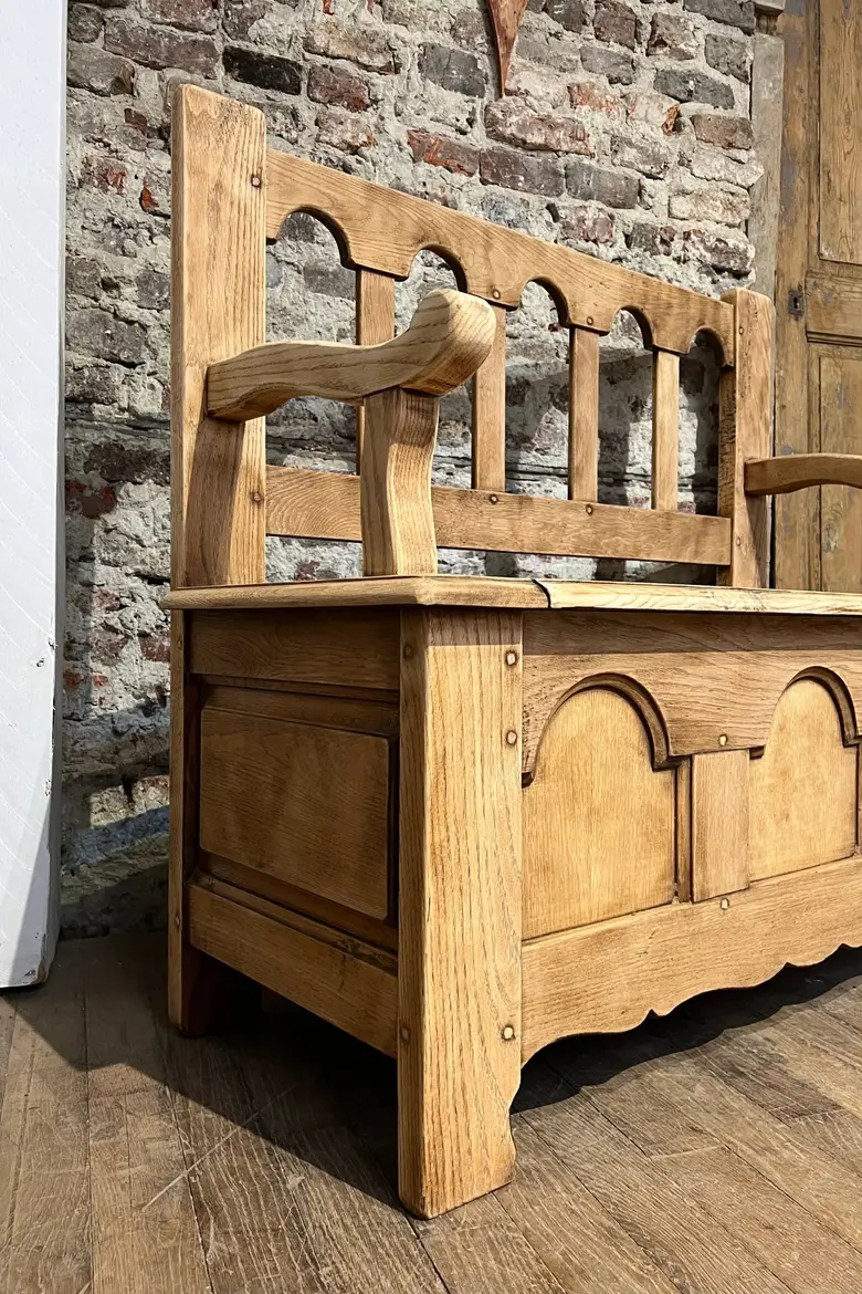 Banc coffre rustique en chêne Début XXème