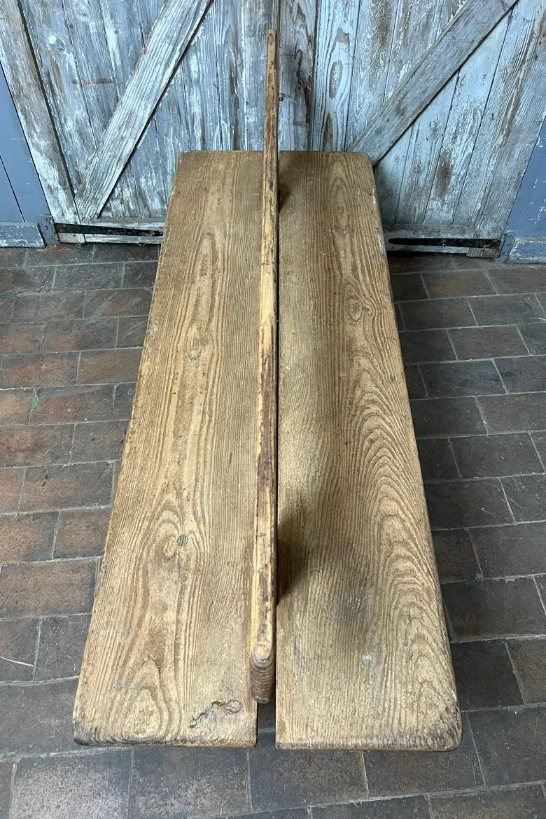 Banc double de bistrot