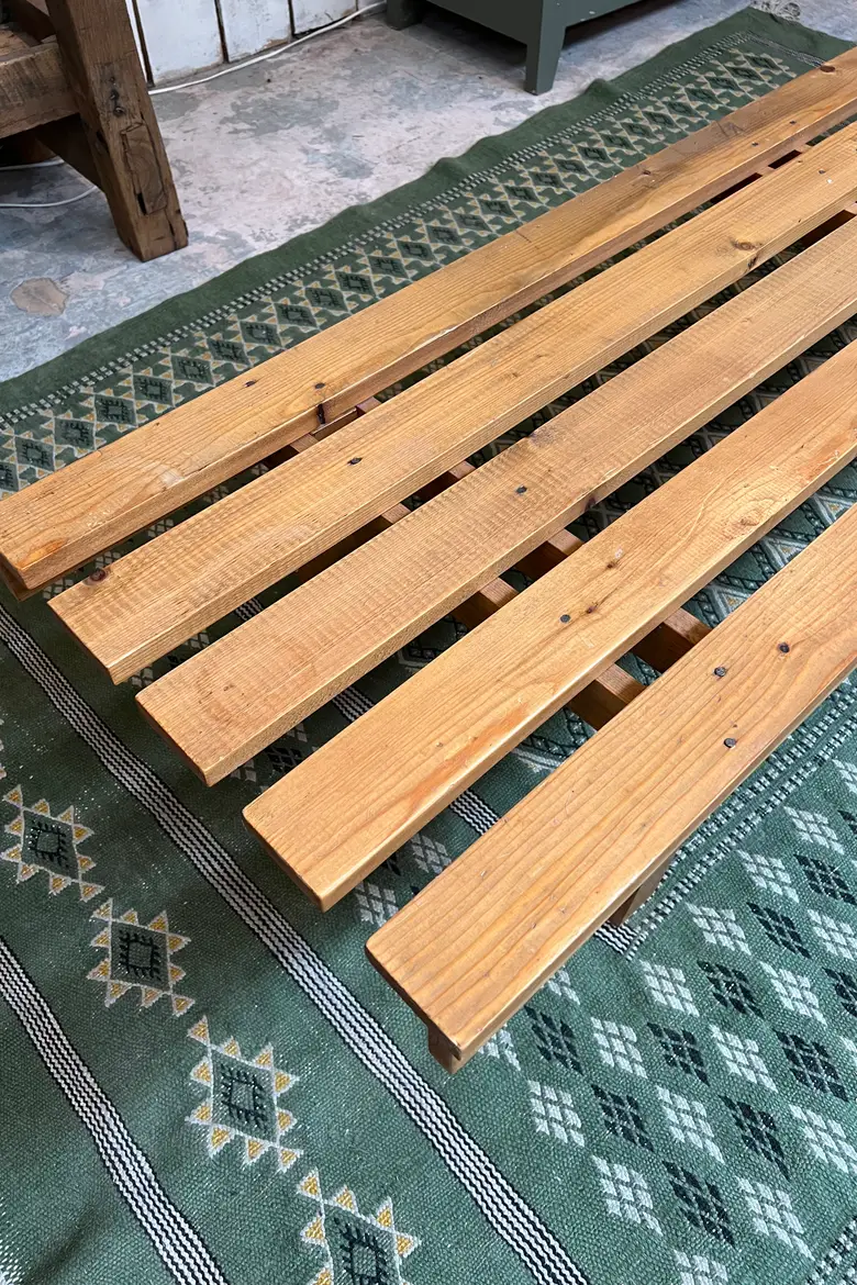 Banc ou table basse en sapin