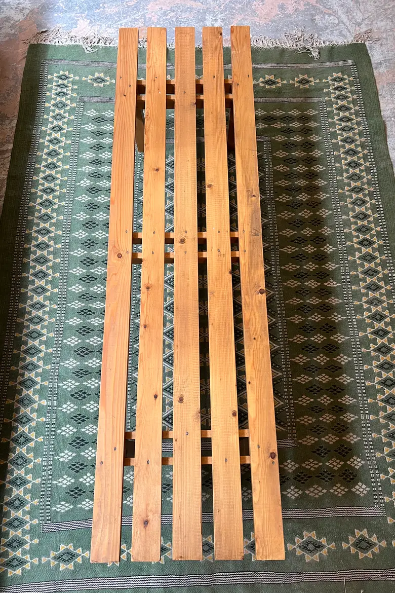 Banc ou table basse en sapin
