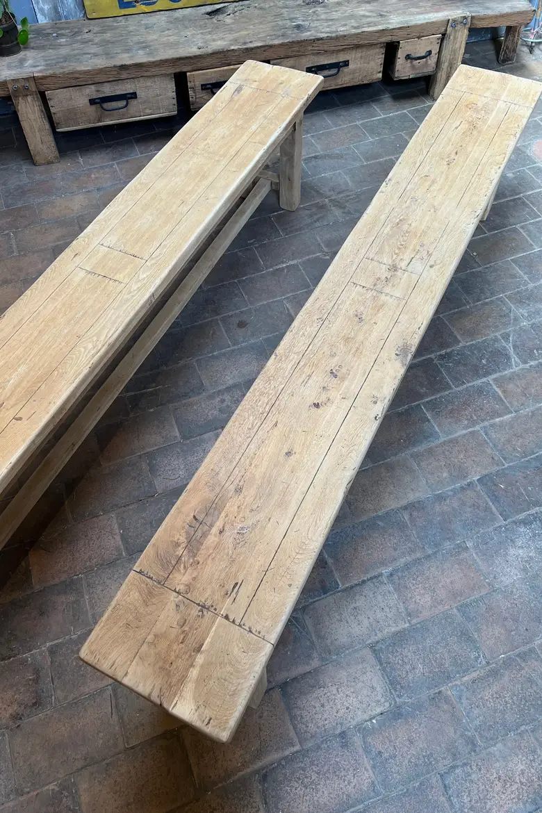 Bancs en chêne brut Années 60