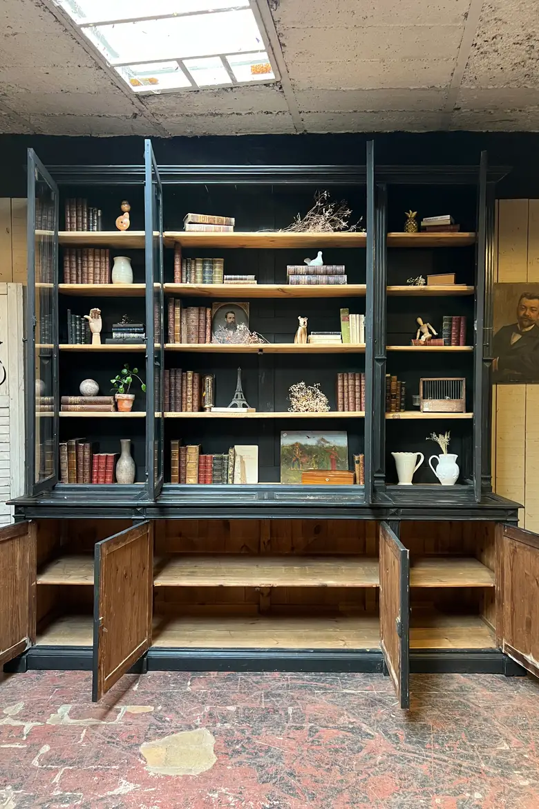 Bibliothèque de magasin époque Napoléon III